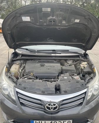 Toyota Avensis cena 35900 przebieg: 199777, rok produkcji 2013 z Warszawa małe 352